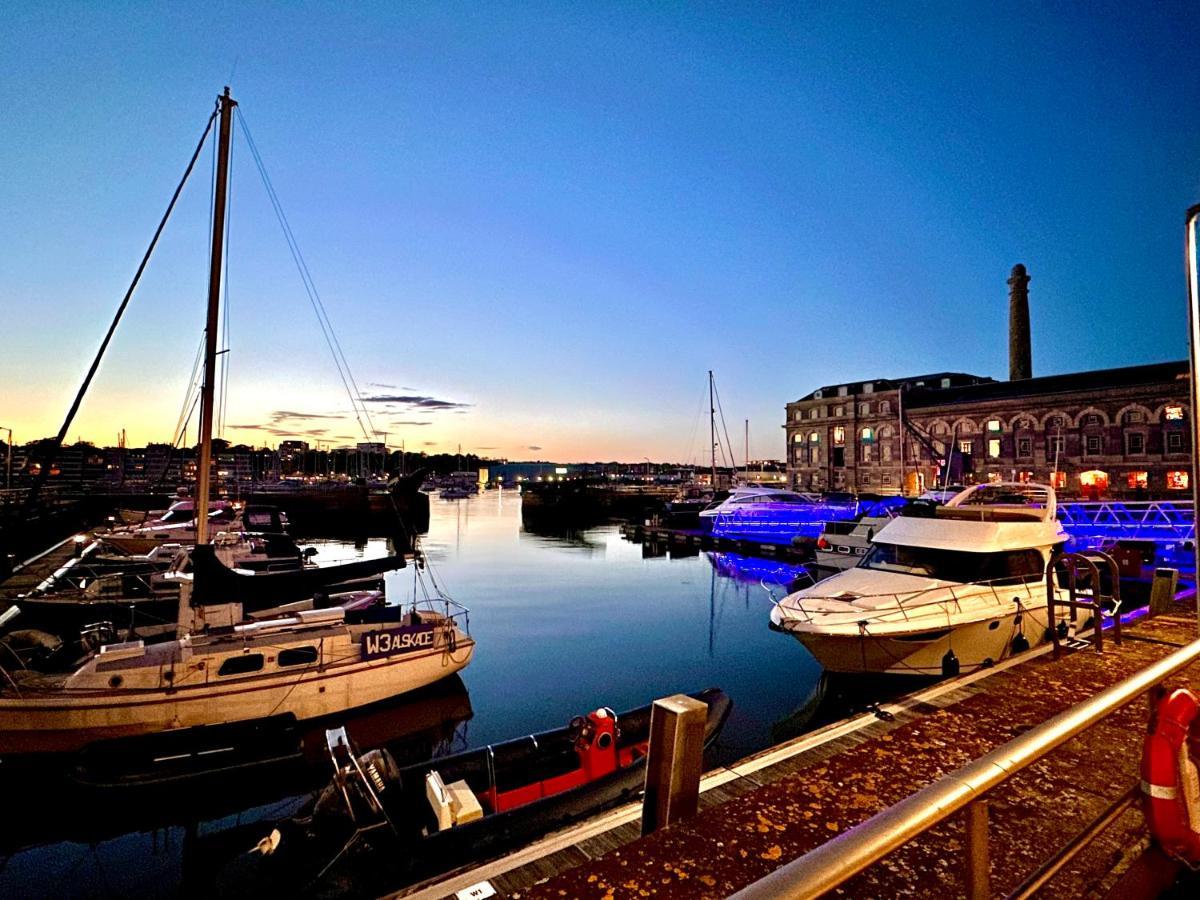 Royal William Yard Apartments - Large And Luxurious With Free Parking Plymouth Esterno foto