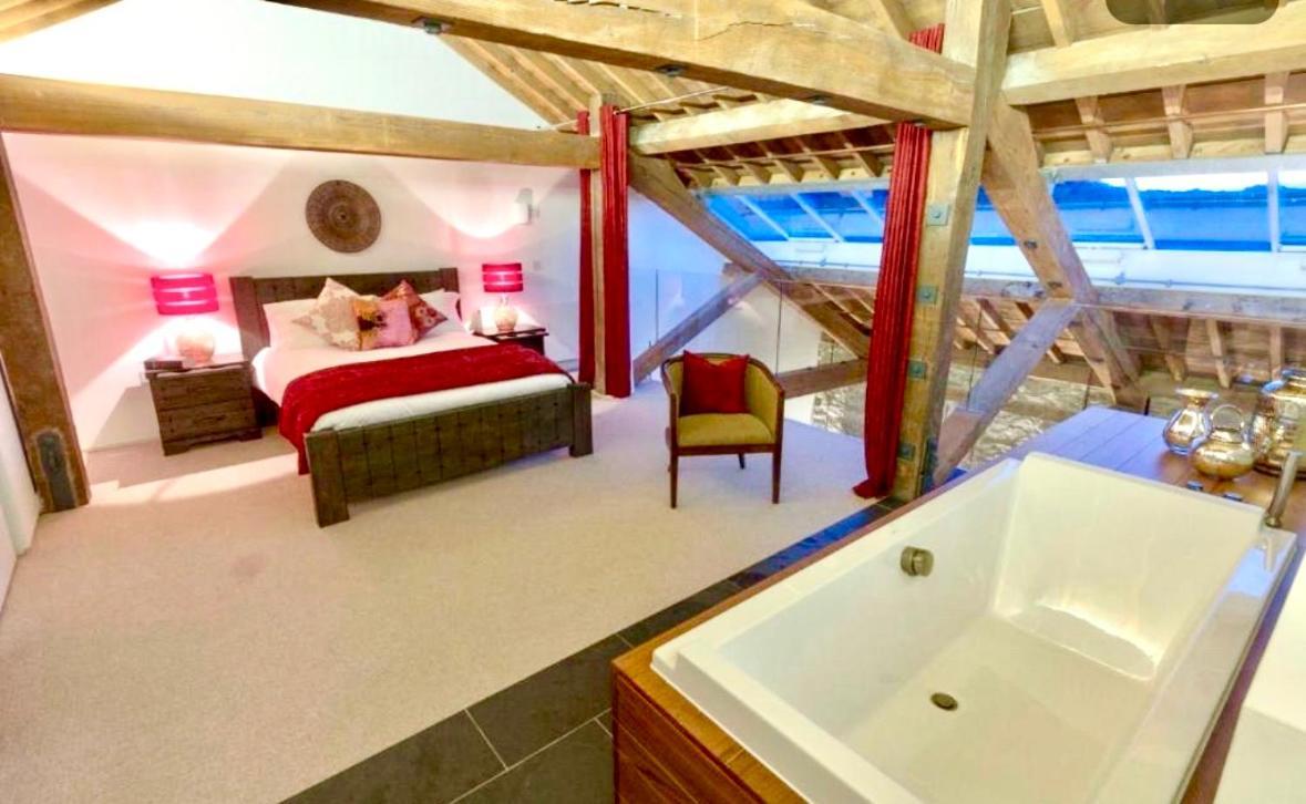 Royal William Yard Apartments - Large And Luxurious With Free Parking Plymouth Esterno foto